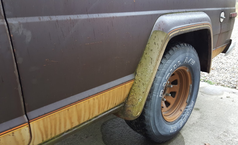 Illustration for article titled Please Help Me Decide If I Should Buy This 1979 Jeep Cherokee Golden Eagle